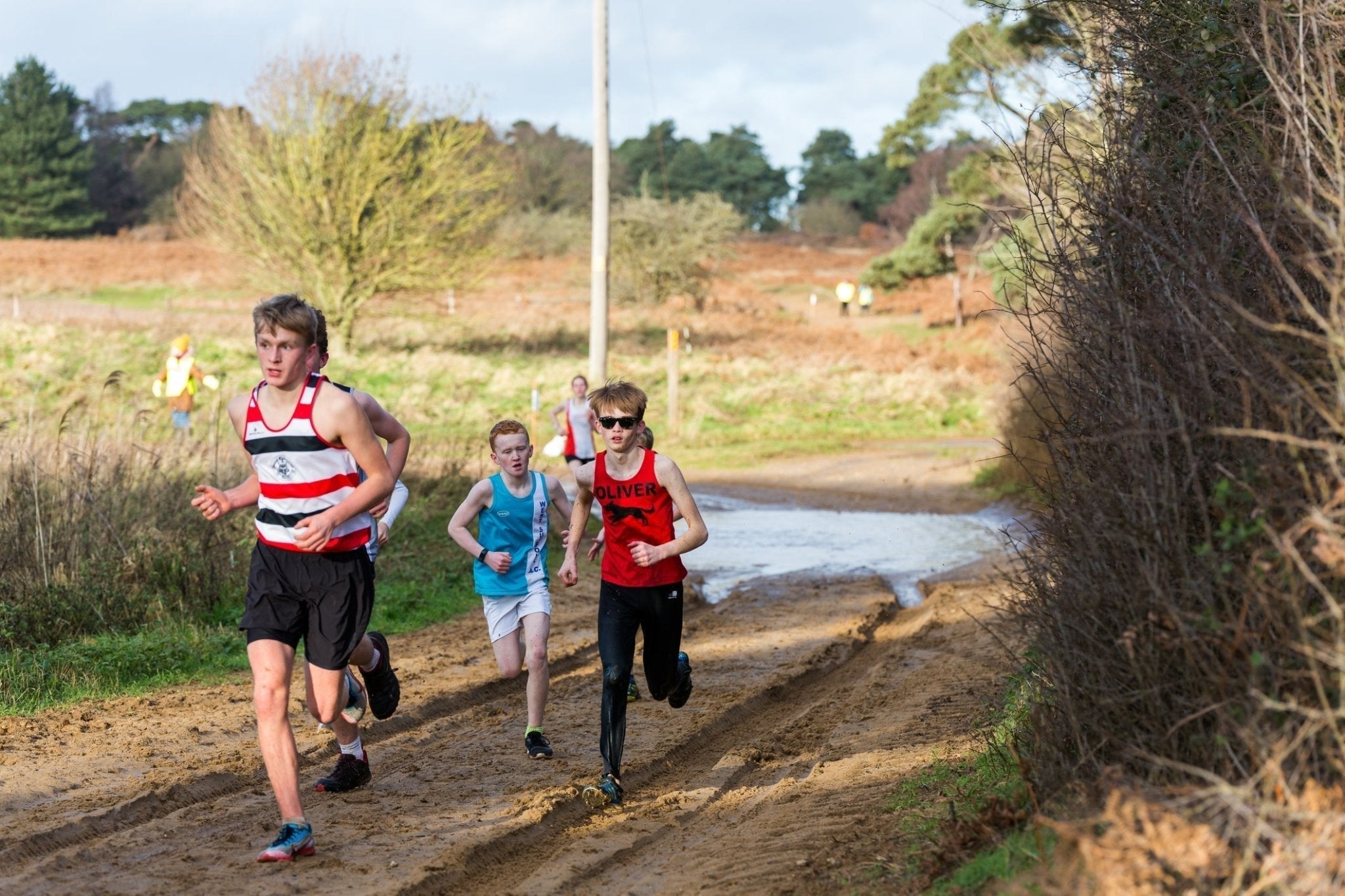 High School Cross Country Racing: A Parent's and Athlete's Guide - TrackBarn